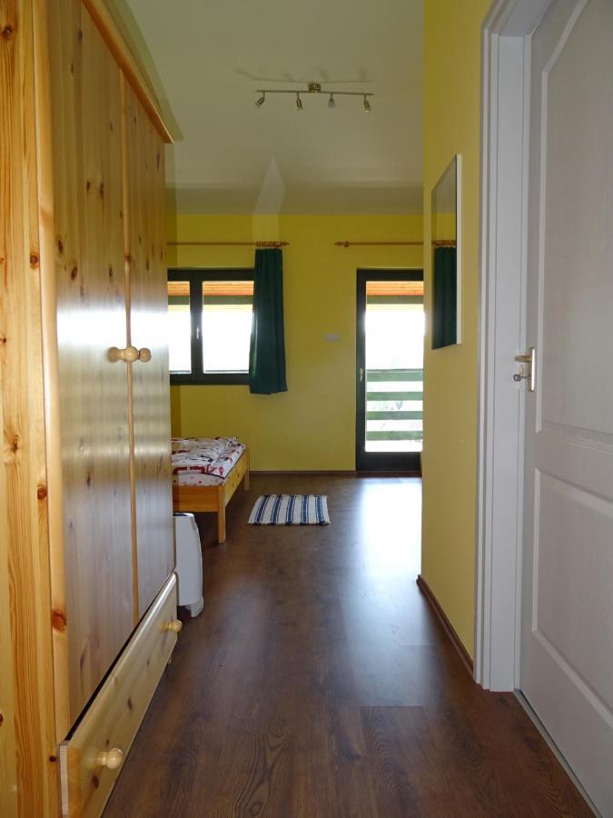 Kisrejtek Apartmanhaz Lispeszentadorján Εξωτερικό φωτογραφία